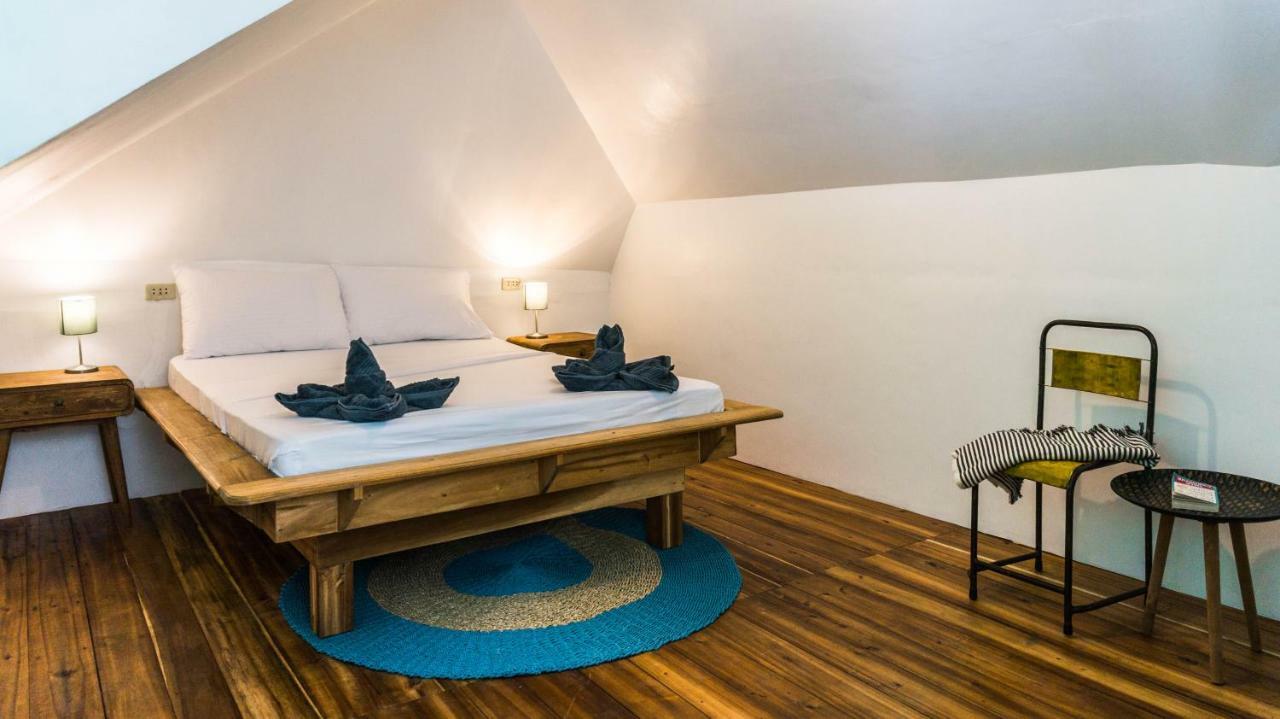 Garden Loft 90Sqm In The Heart Of El Nido- 2 Bedrooms Екстер'єр фото
